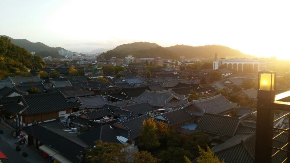 Blueboat Hostel Jeonju Eksteriør bilde