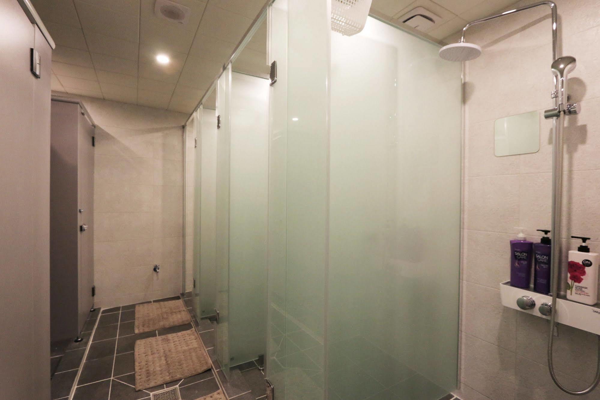 Blueboat Hostel Jeonju Eksteriør bilde